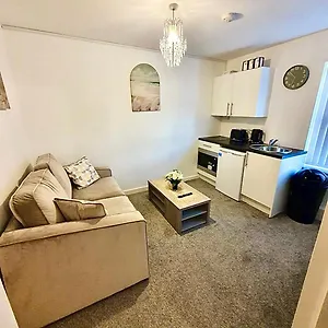 Apartment Cosy Haven In Ts5, Middlesbrough
